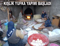 Kırıkkale'de Yufka Ekmekler Yapılıyor