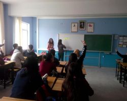 K   Toplum Gnlllleri Vakf rencileri Osmangazi Anadolu Lisesi nde